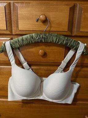 Lane Bryant Cacique Modern Luxe Balconette Bra 40C in Sand Dollar